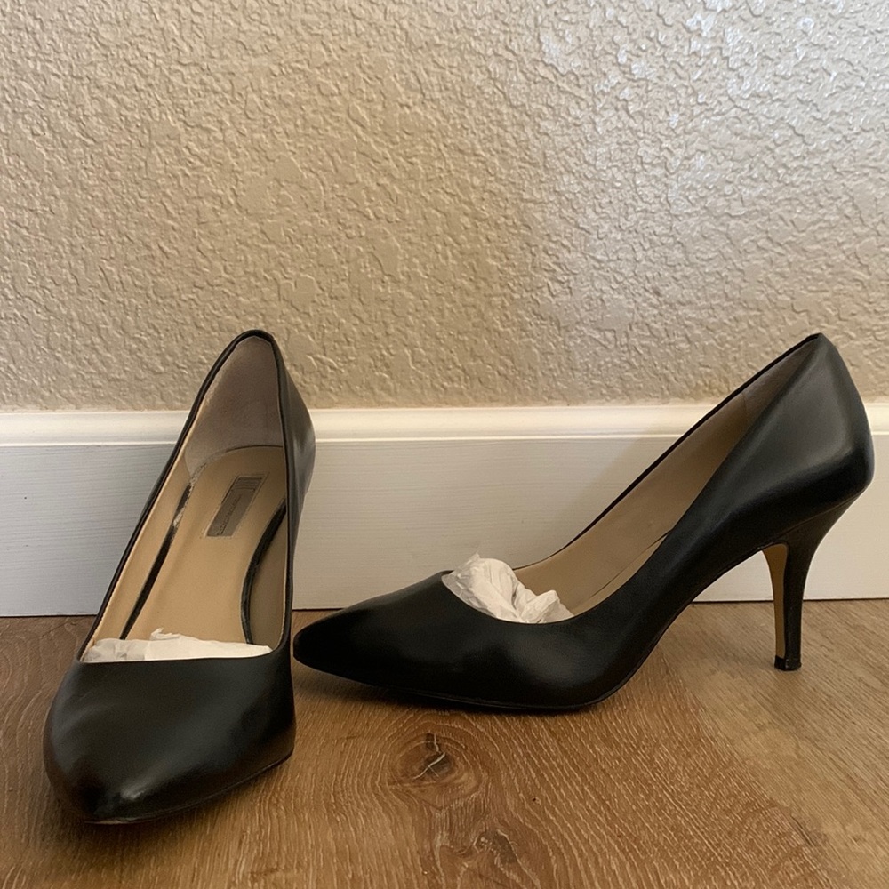 Like New! Classic Pumps